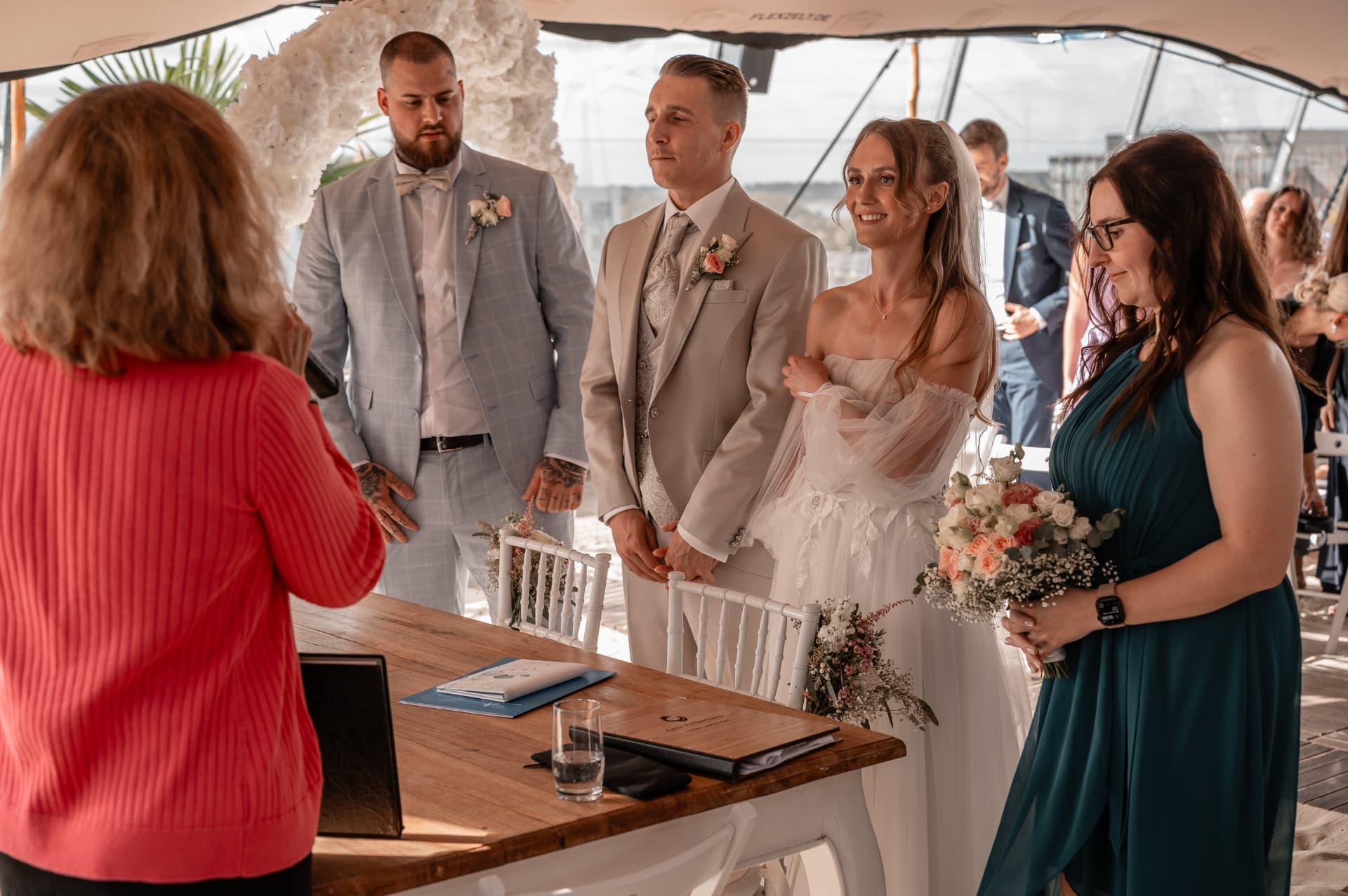 Lisa & Timo – Hochzeit in Monheim, Bild 11